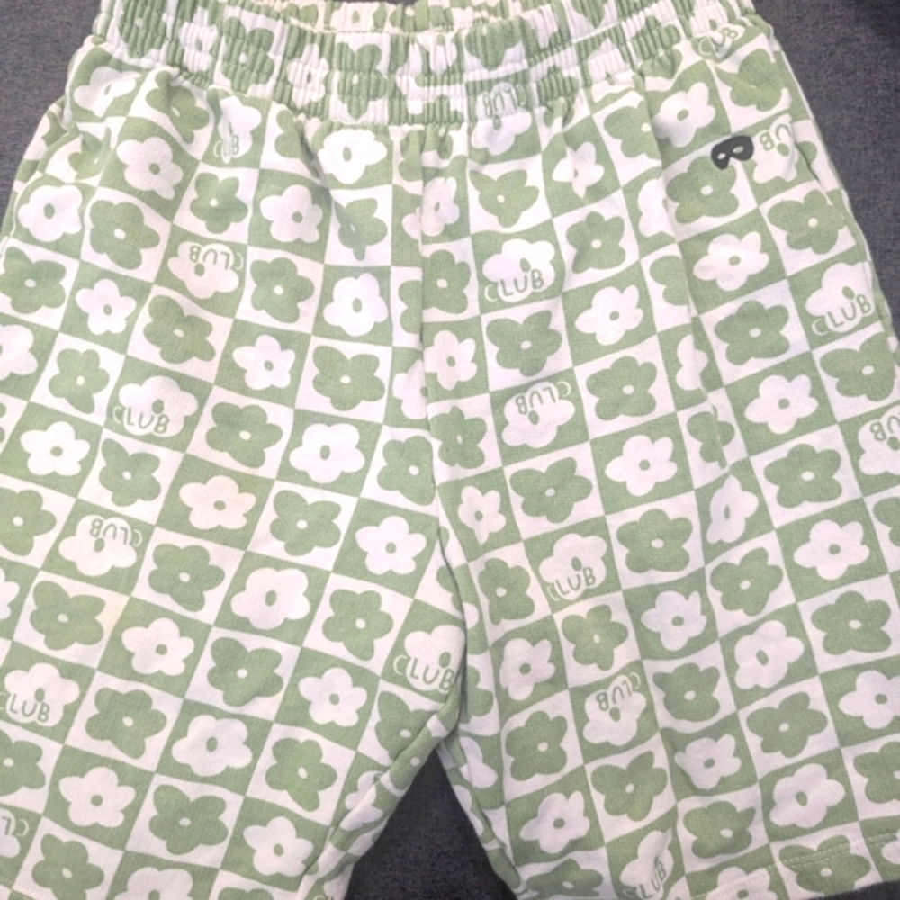 Beau Loves Floral Shorts